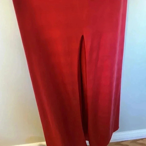 La  Femme coral crystal crossed straps back slit dress - Picture 5 of 10